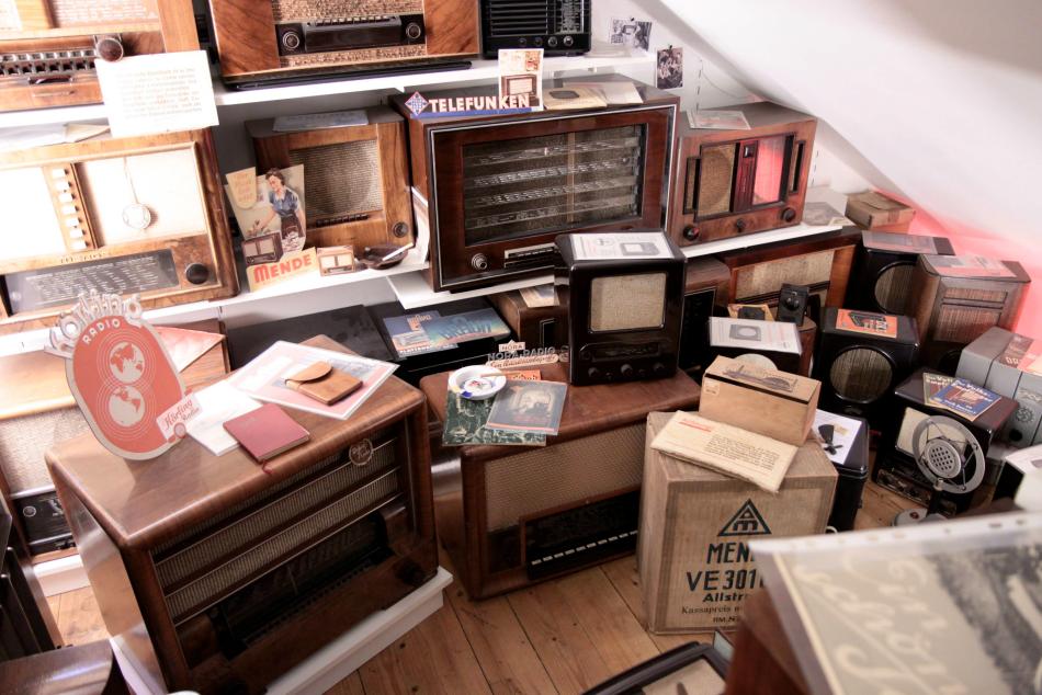 Sammlung alter Radios von Jörg Chowanetz